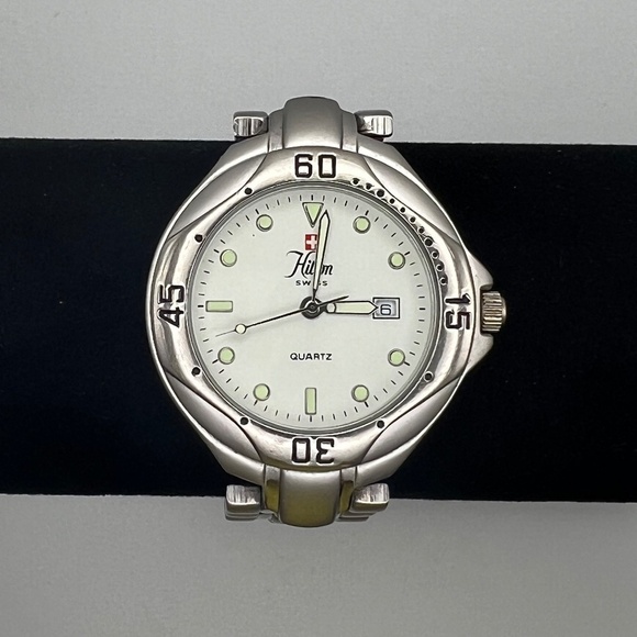 Hilton Unisex Swiss Made Silver and White Mens Watch Working - Picture 5 of 9